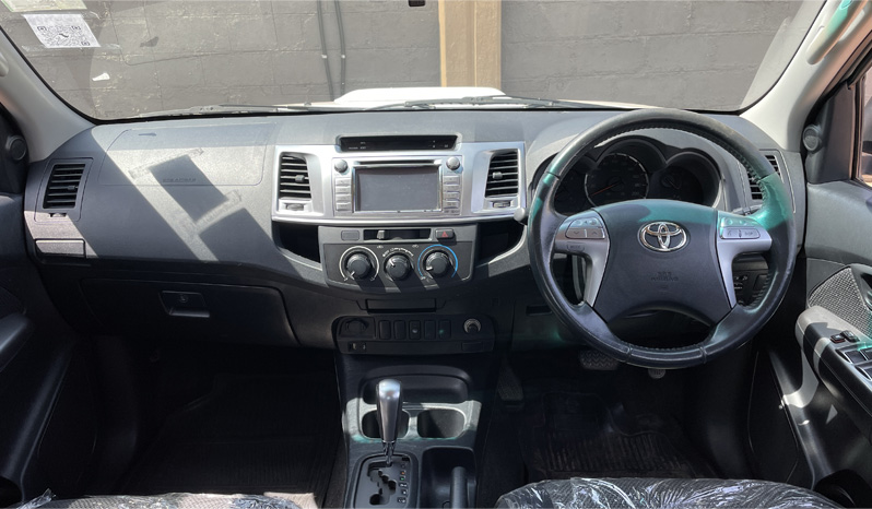 
								Toyota Hilux Double Cab 2013 full									