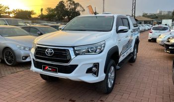 
										Toyota Double Cab Hilux 2015 full									
