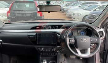 
										Toyota Double Cab Hilux 2017 full									