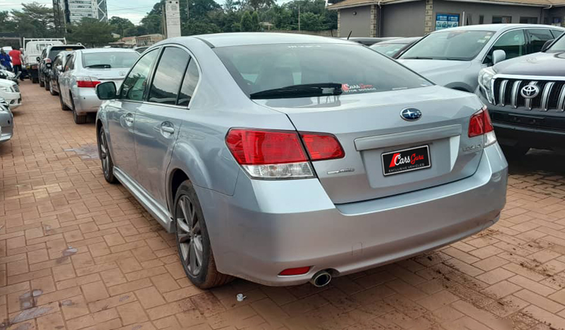 
								Subaru Legacy 2013 full									
