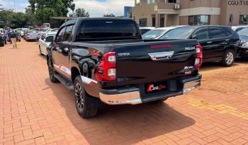 
										Toyota Double Cab Hilux 2016 full									