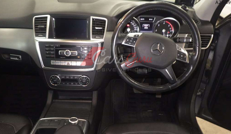 
								Mercedes ML350 2015Â  full									