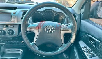 
										Toyota Hilux 2013 full									
